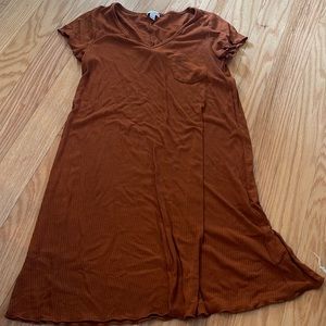 Rust T-shirt dress
